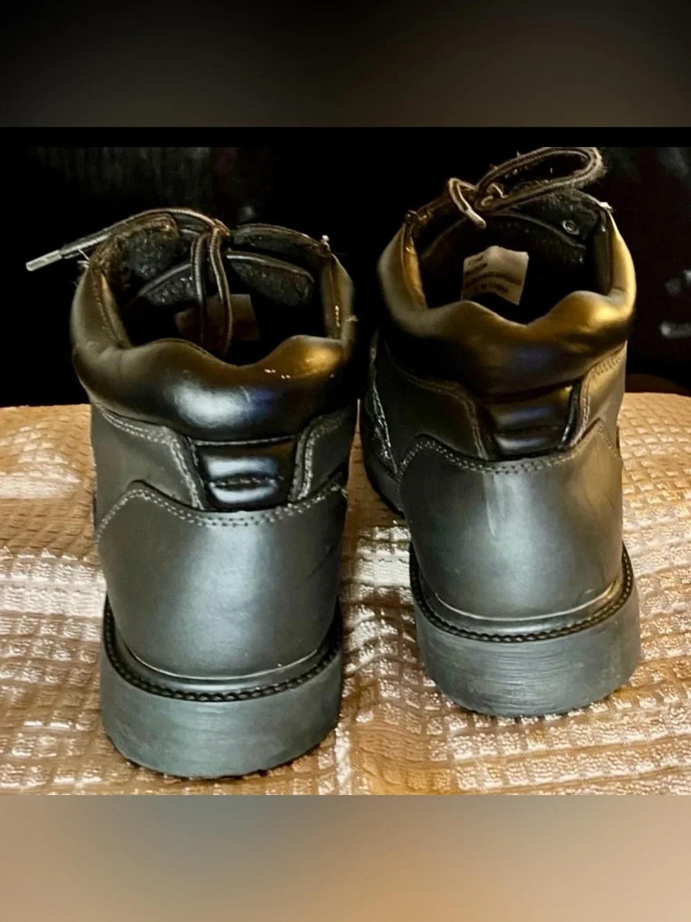 Men's Black Leather Padded Ankle Boots